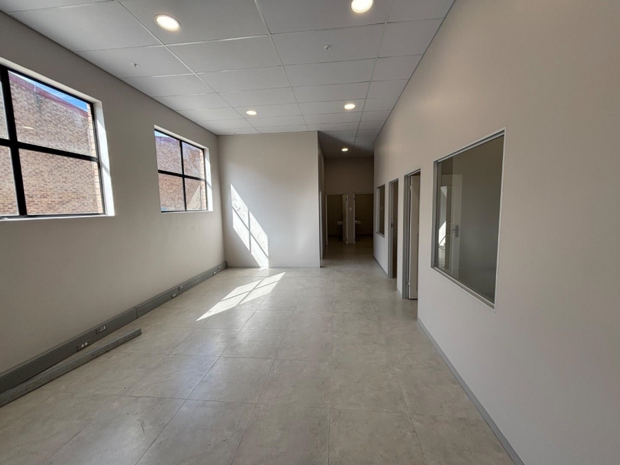 To Let commercial Property for Rent in Montague Gardens Western Cape